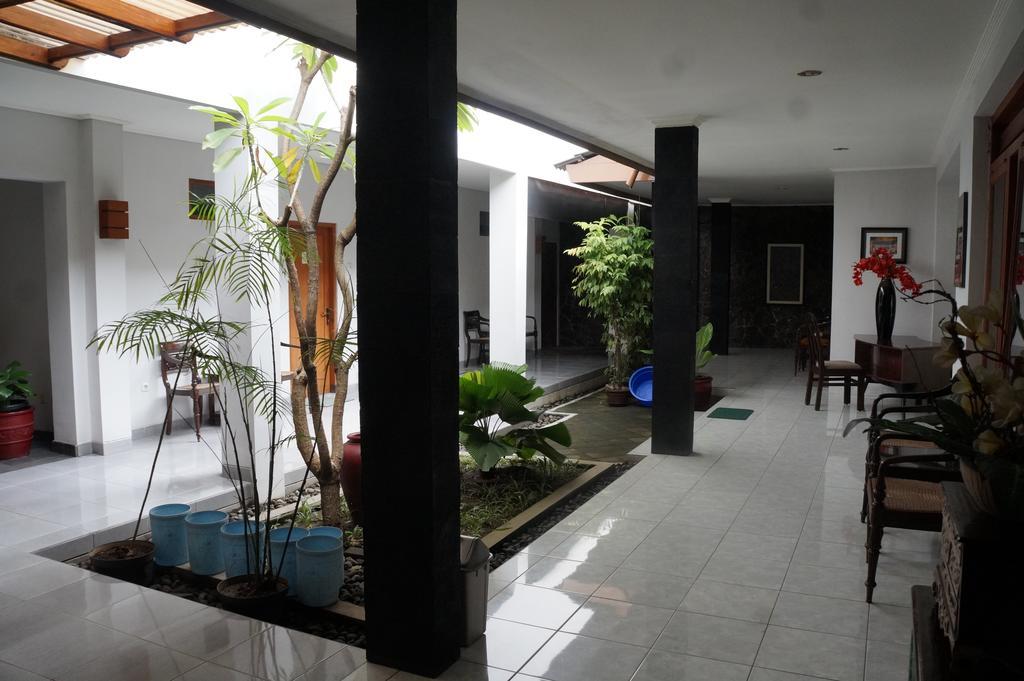 Hotel Kirana Yogyakarta Luaran gambar