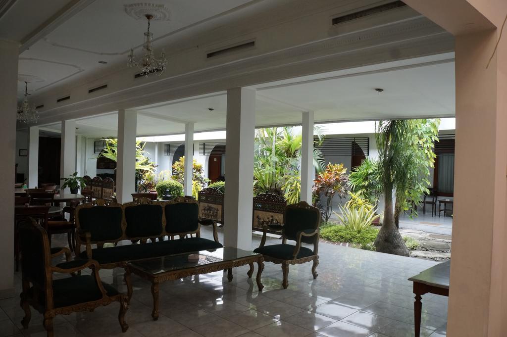 Hotel Kirana Yogyakarta Luaran gambar