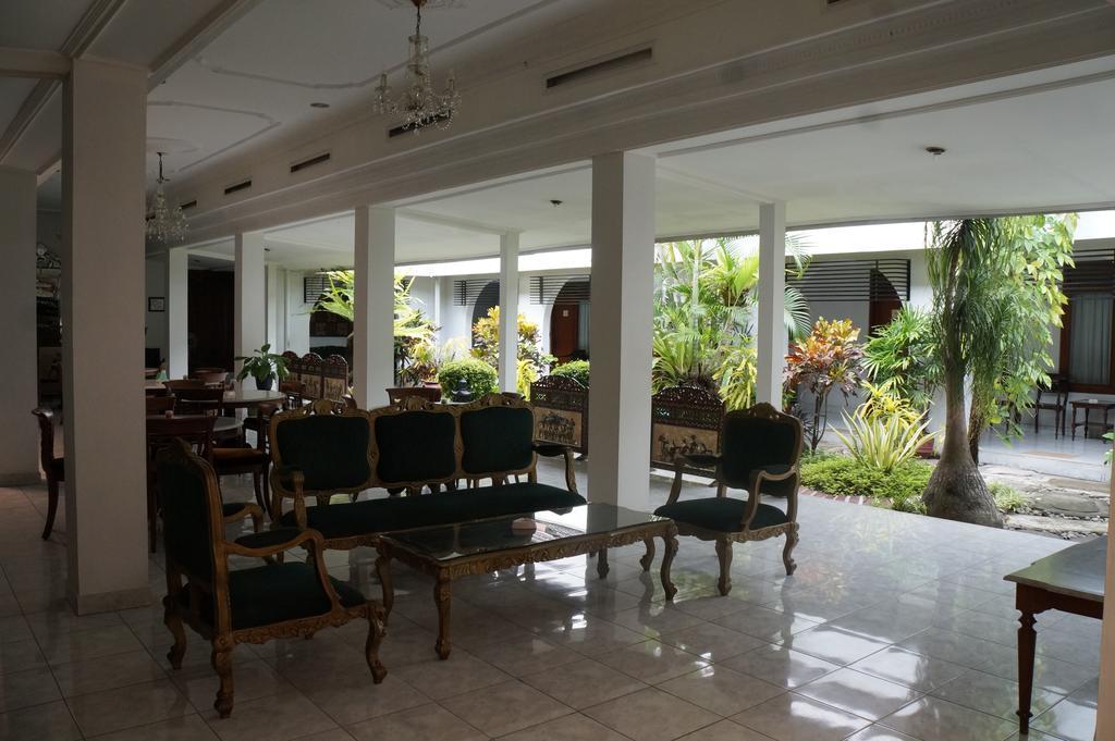 Hotel Kirana Yogyakarta Luaran gambar