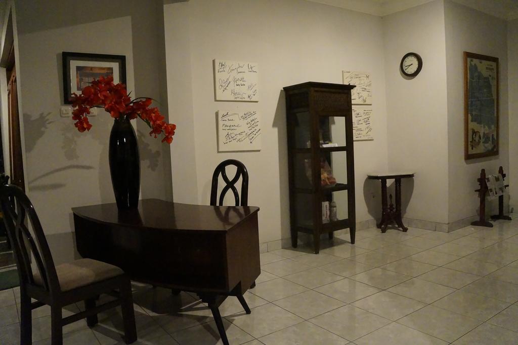 Hotel Kirana Yogyakarta Luaran gambar